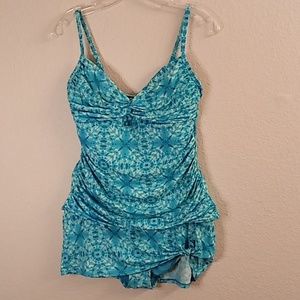 ROD BEATTIE  Beachy Party Cruise Tie Dye Size 12  turquoise-white colors B13
